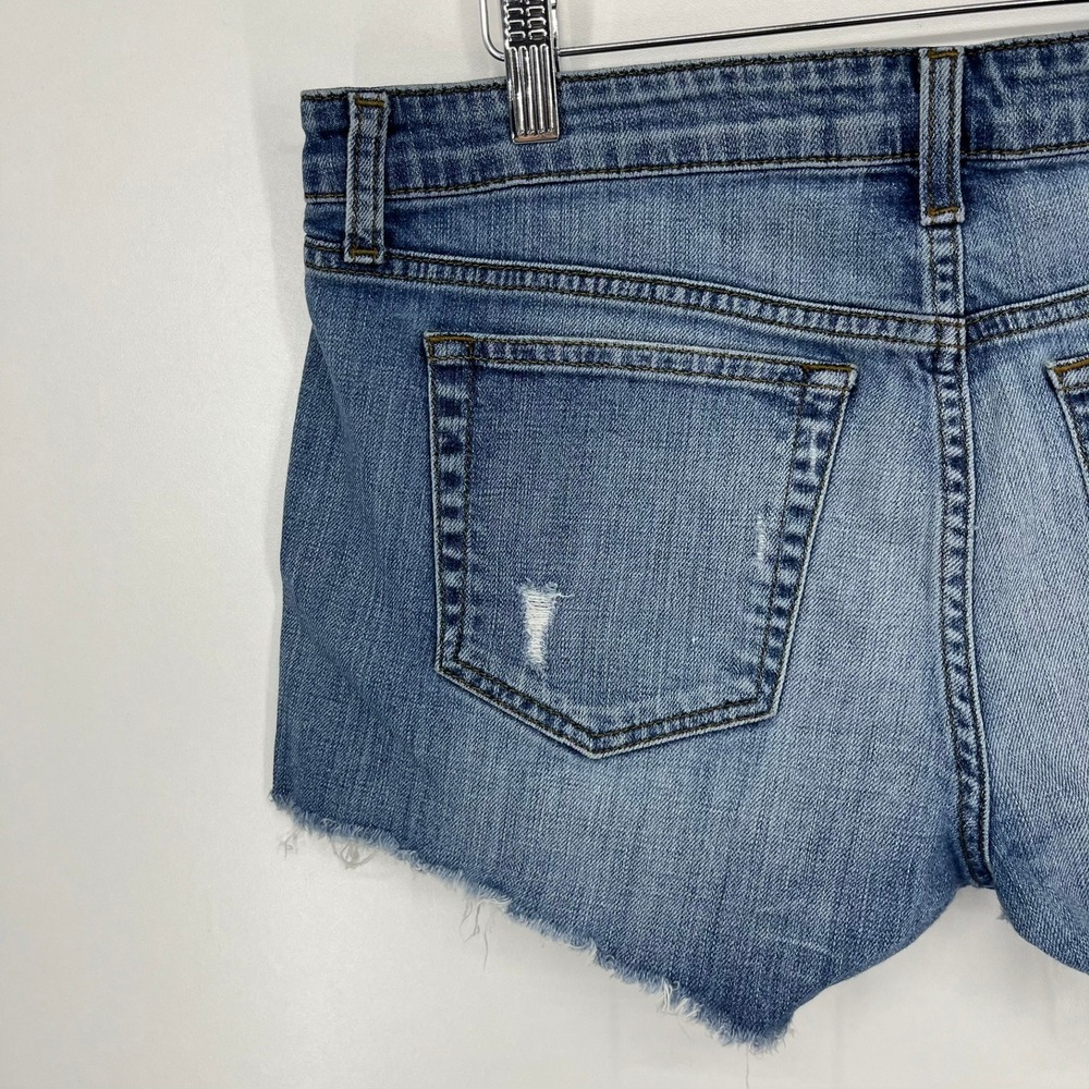 Joes Jeans Womens 32 Distressed Cut Off Denim Shorts Medium Wash Frayed Hem - Picture 11 of 13